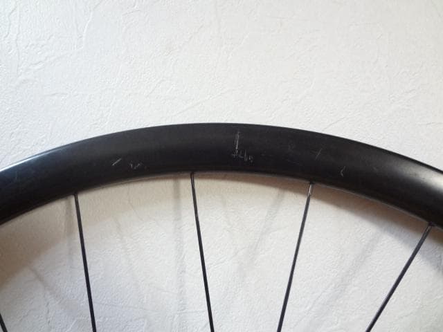 GIANT SLR1 DISC 30㎜ カーボン ホイール シマノ