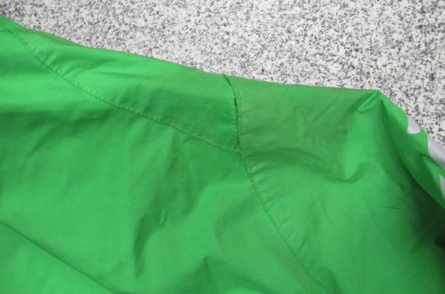 実使用名古屋グランパス刺繍背番号21番ルコックウインドブレーカー