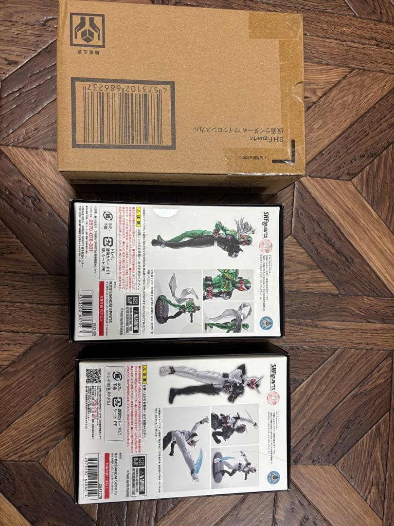 S.H.Figuarts（真骨彫製法） 仮面ライダーW風都探偵セット