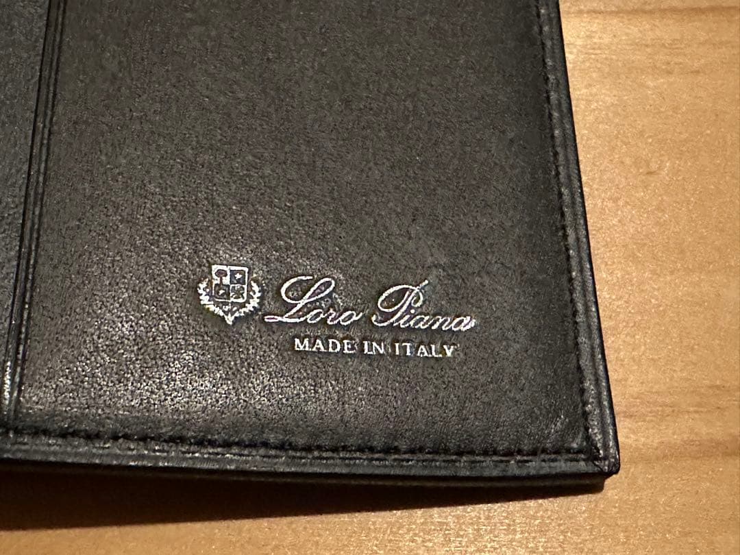Loro Piana レザー 高級パスポートケース　未使用品