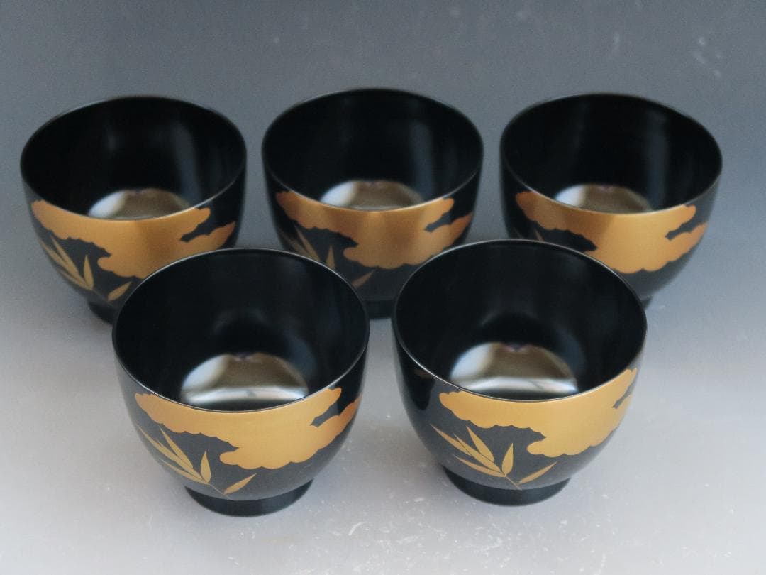 【輪島塗】雲松竹梅蒔絵 吸物椀 黒塗 五客揃 布着請負 天然木 共箱 美術漆器