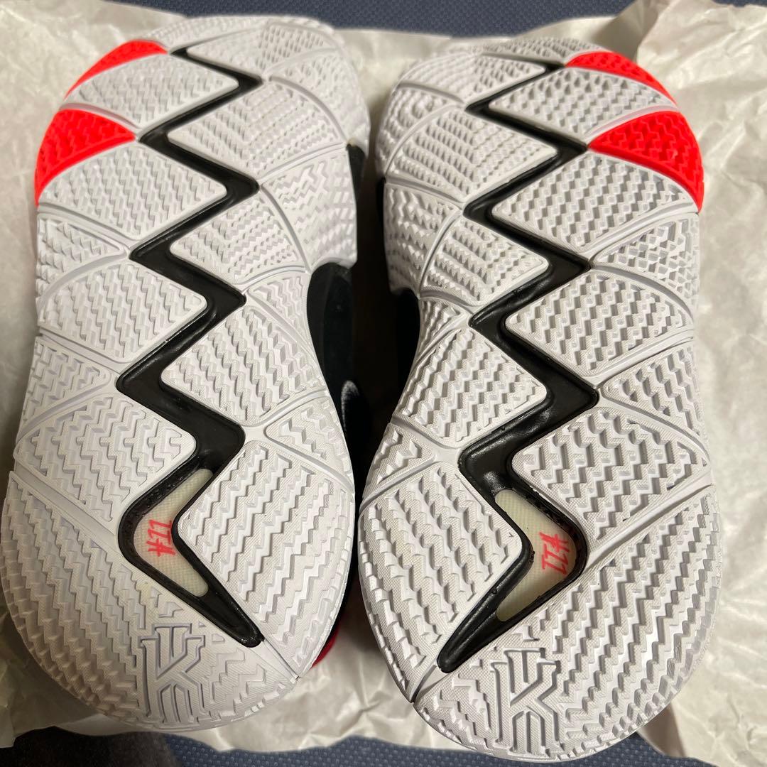 Nike Kyrie 5 ブラック/レッド シューズ