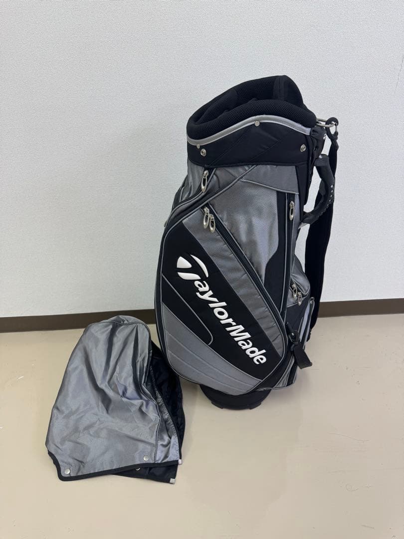 TaylorMade テーラーメイド キャディバッグ ゴルフバッグ　フードあり