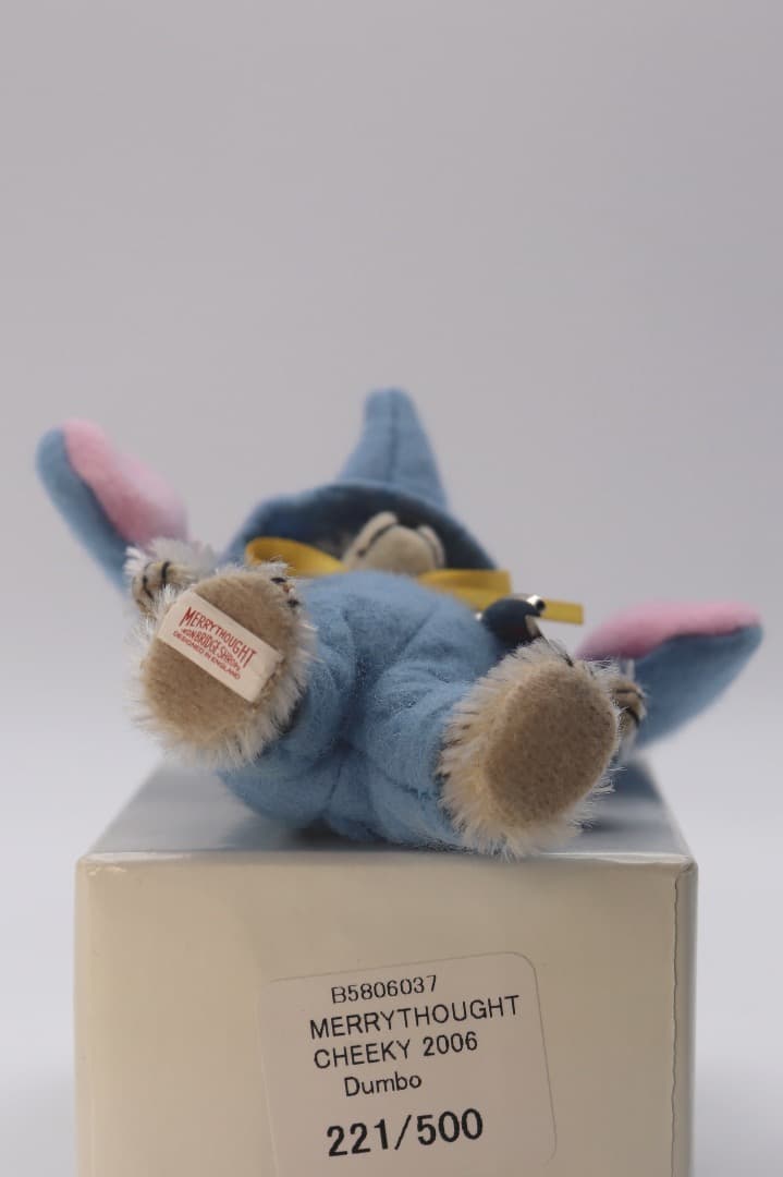 Cheeky2006Dumbo 221番/500体限定 ミニチュアサイズ11cm