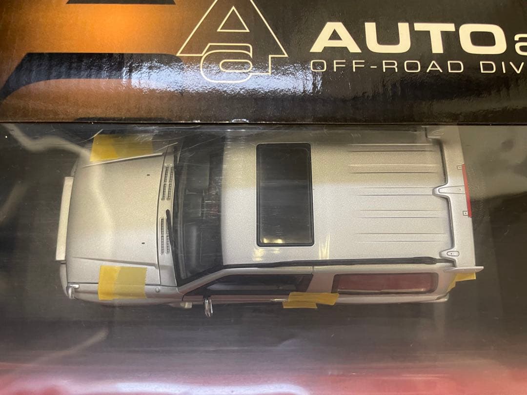 オートアート　　三菱パジェロ