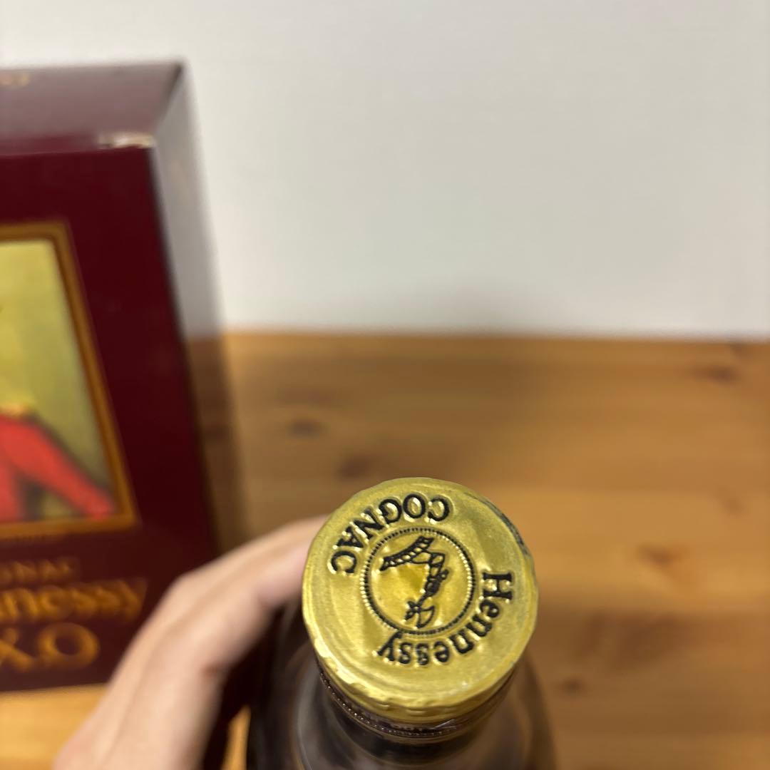 ヘネシー XO 1000ml 金キャップ クリアボトル 箱付　コニャック　❶