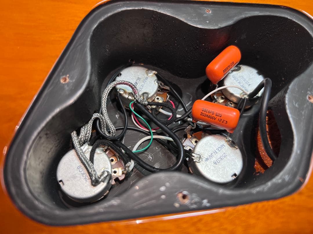 EDWARDS P-90 レスポール 56年 ゴールドトップ 日本製パーツ