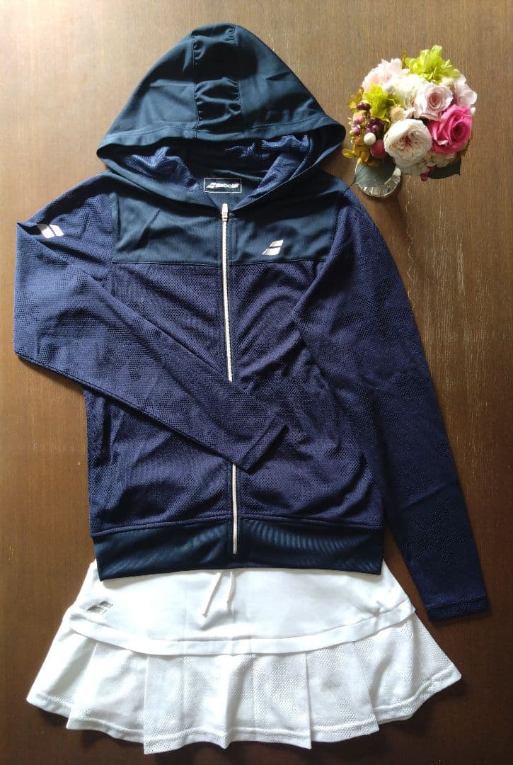 【極美品】バボラ　レディース　テニスウェア　3点セット　Mサイズ