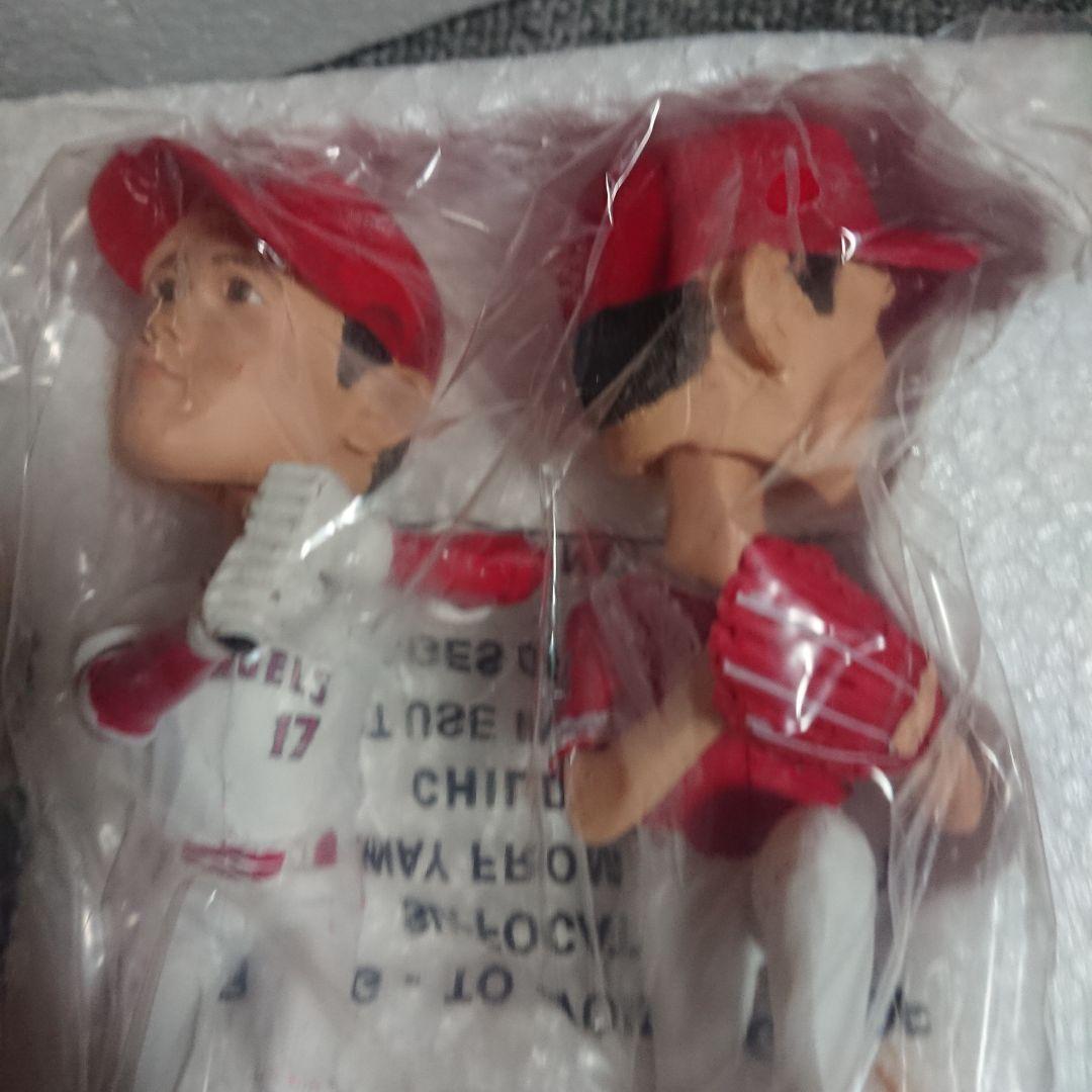 9【チケット付】大谷翔平 二刀流 ダブル・ボブルヘッド フィギュア/首振り人形