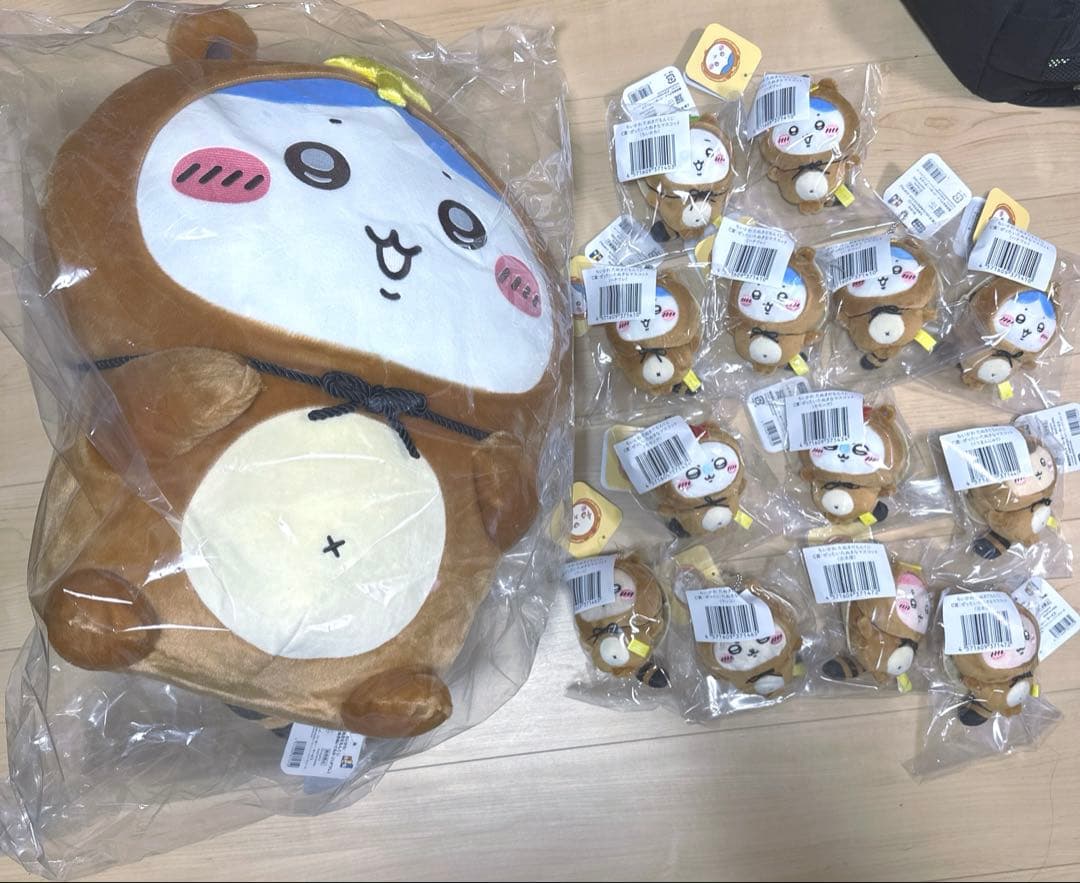 新品未開封　ちいかわ　たぬきだもんくじ　A賞