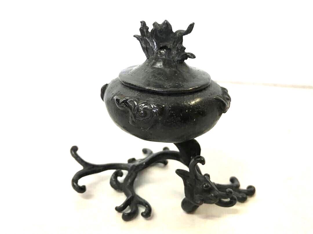 銅製:龍脚香炉(小)