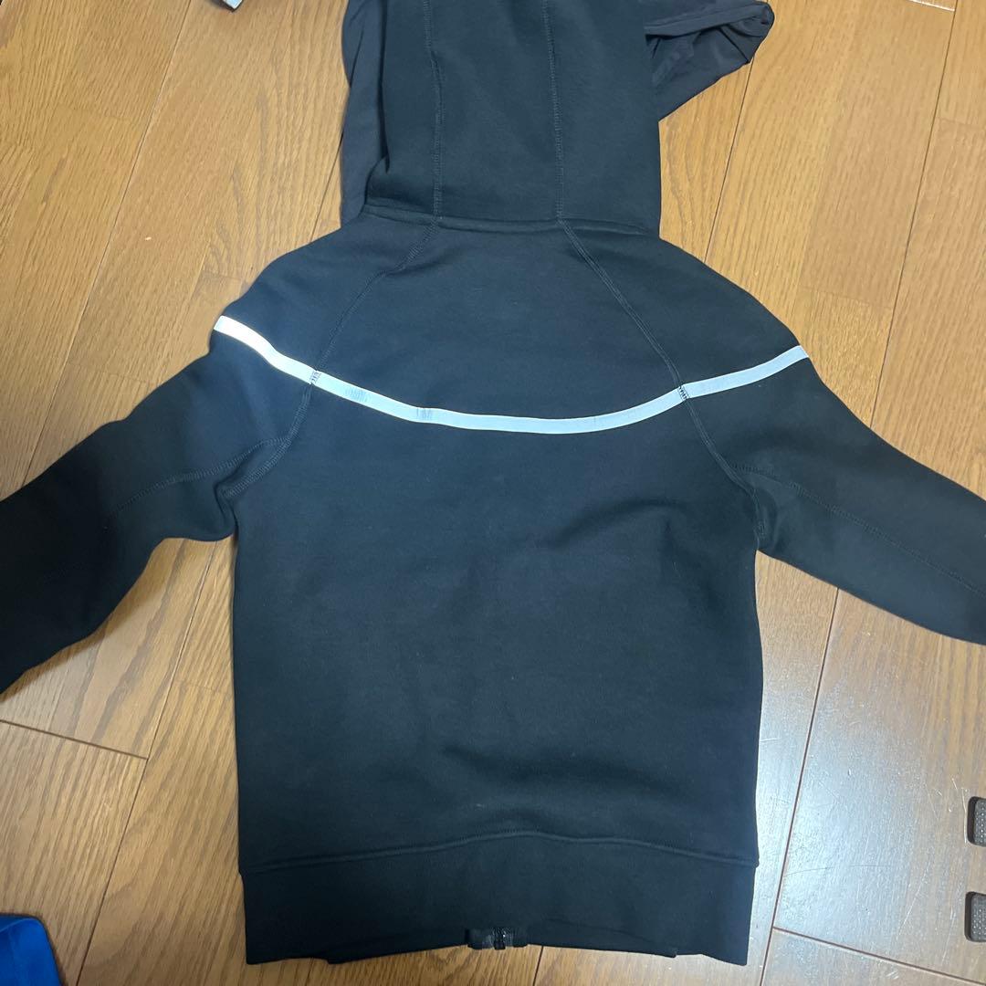 NIKE反射テックフリース