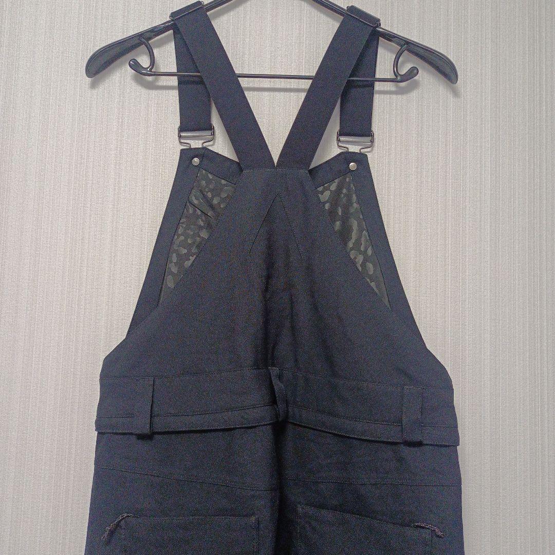 【美品】VOLCOM　スノボーウェア　ビブパンツ　M