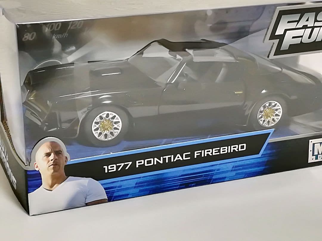 限定品！Jada Toys 1/24 '77 ポンティアック トランザムワイスピ