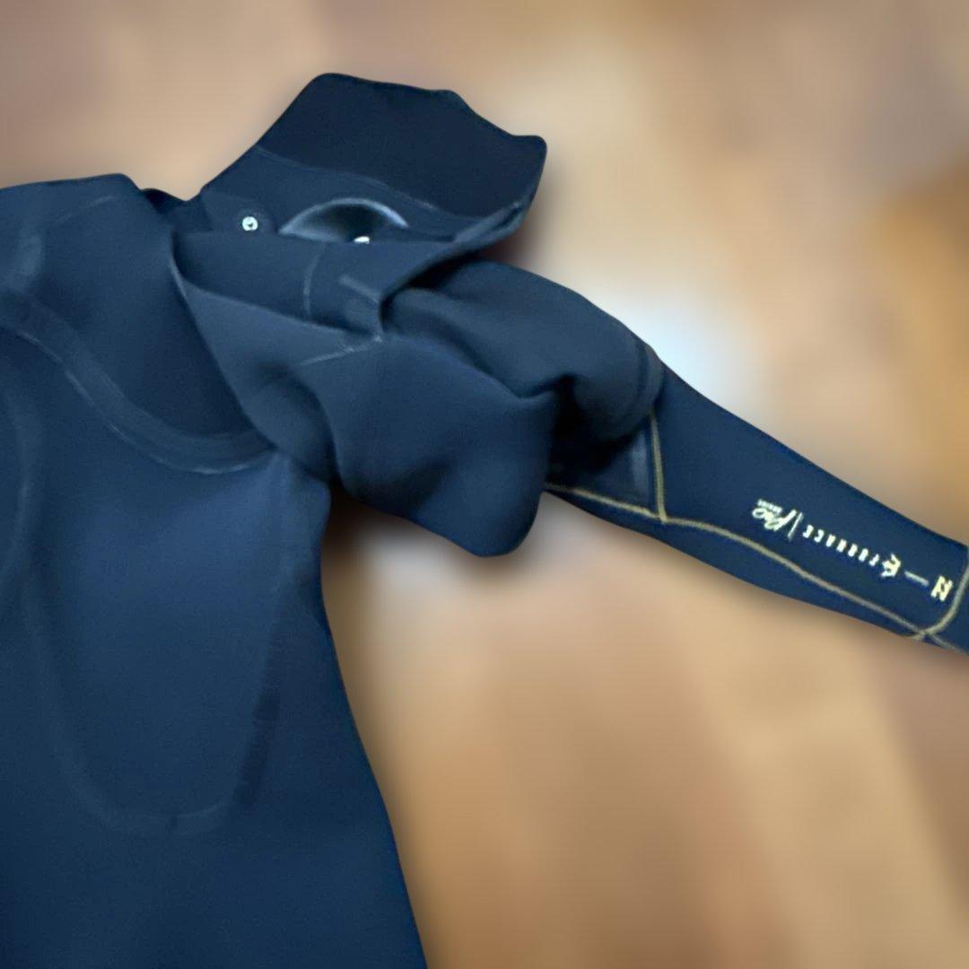 W.S.S. Pro Series ブラックウェットスーツ