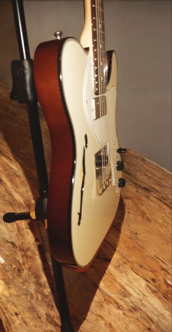 イ*ル様 【軽量2.96kg！】サイケデリズム シンライン テレキャスター アイ