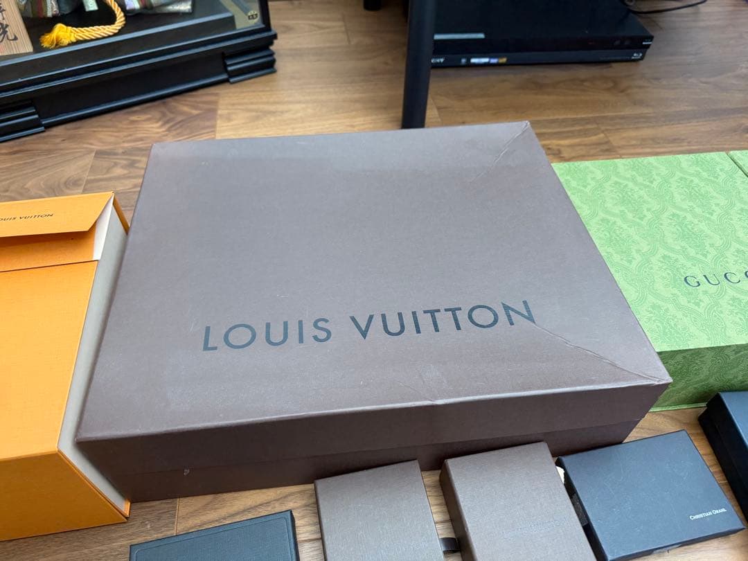 ギフトボックスセット ルイ・ヴィトン グッチ マーク・ジェイコブス　セット