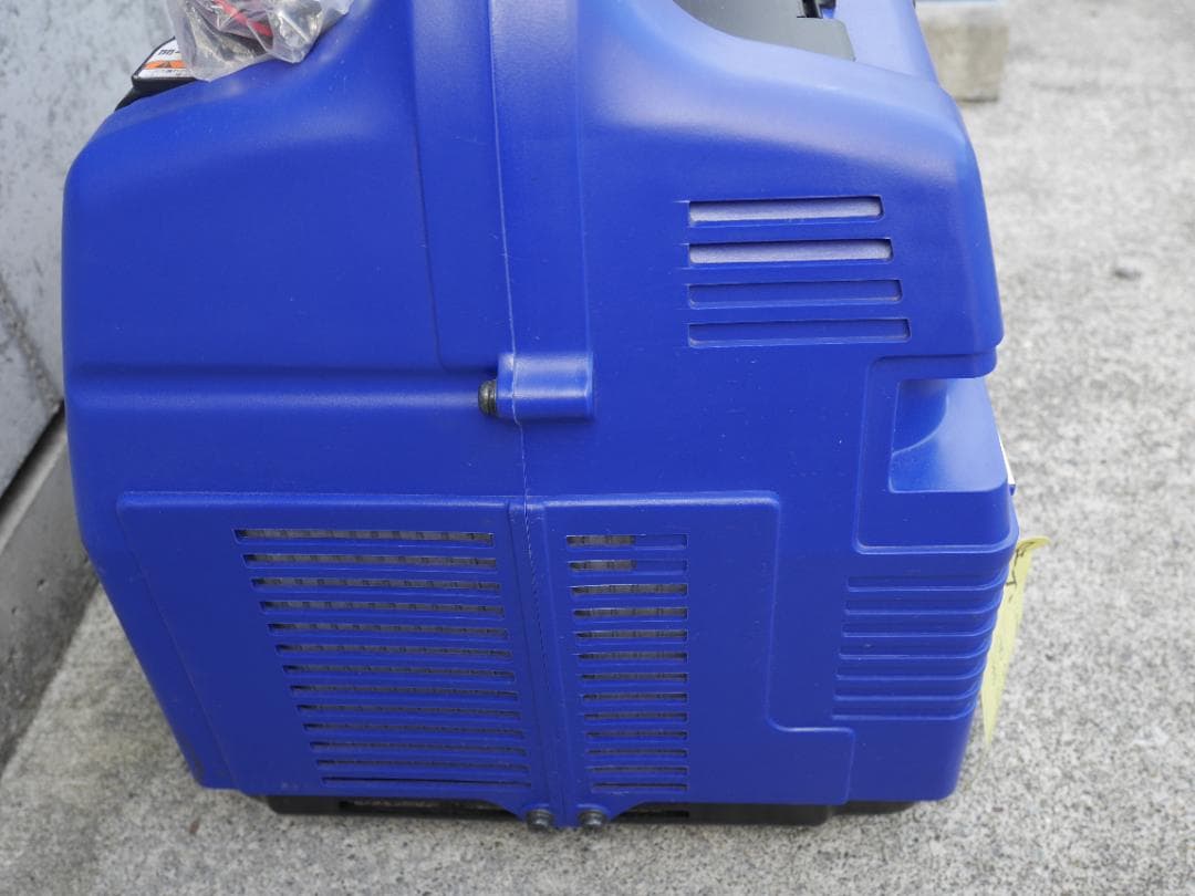 最終値下げYAMAHA EF900iSGBインバーター携帯発電機ほぼ新品