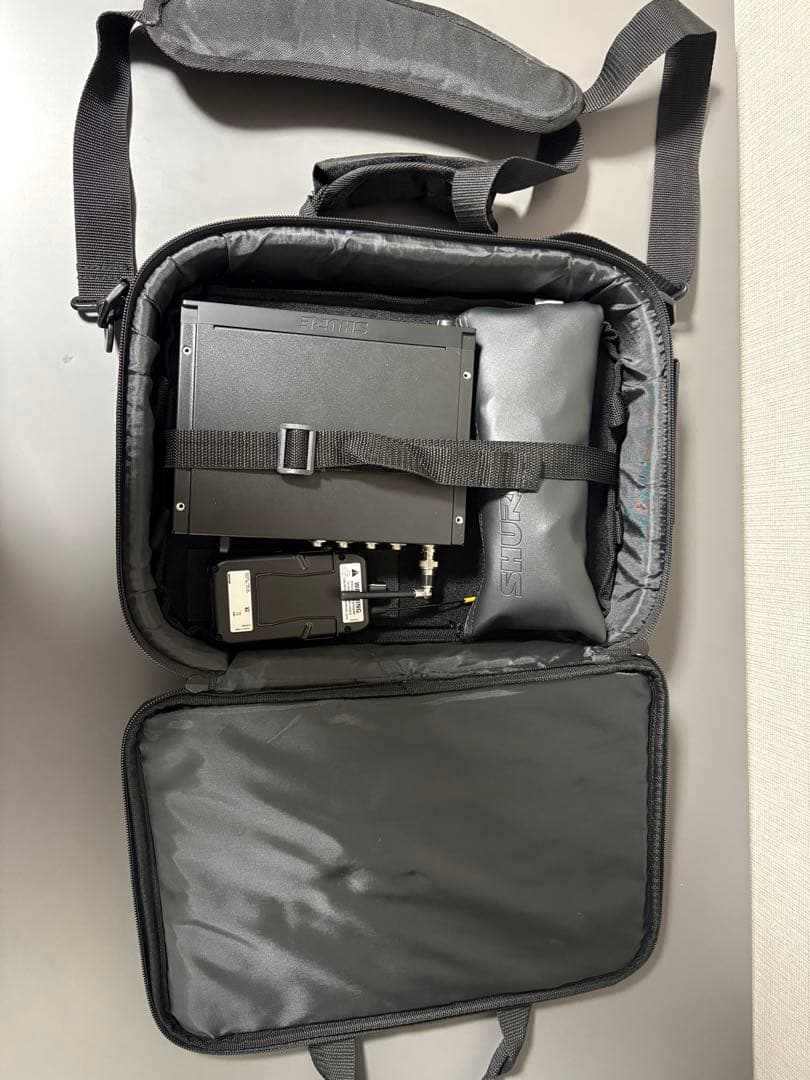 Shure PSM300 ワイヤレスマイクシステム