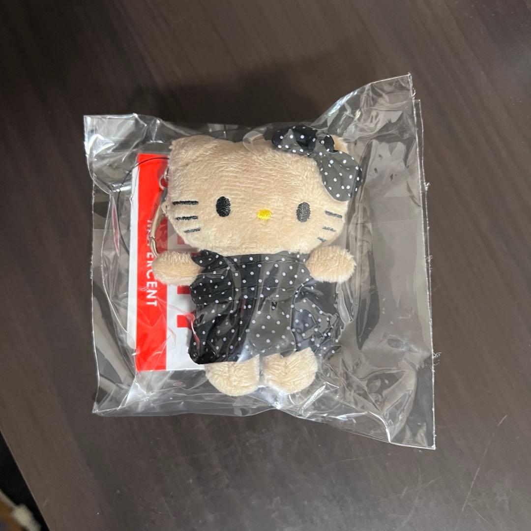 ローリーズファームme%キティ　黒ドット