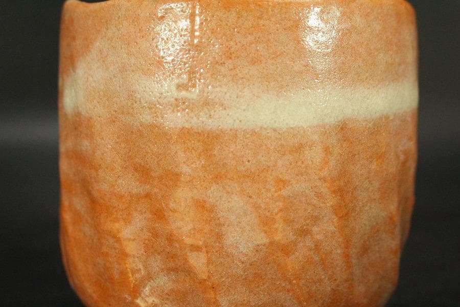 茶道具 楽焼 赤楽面取筒茶碗 抹茶茶碗 清楽印 八十本立 茶筅付 美品 765