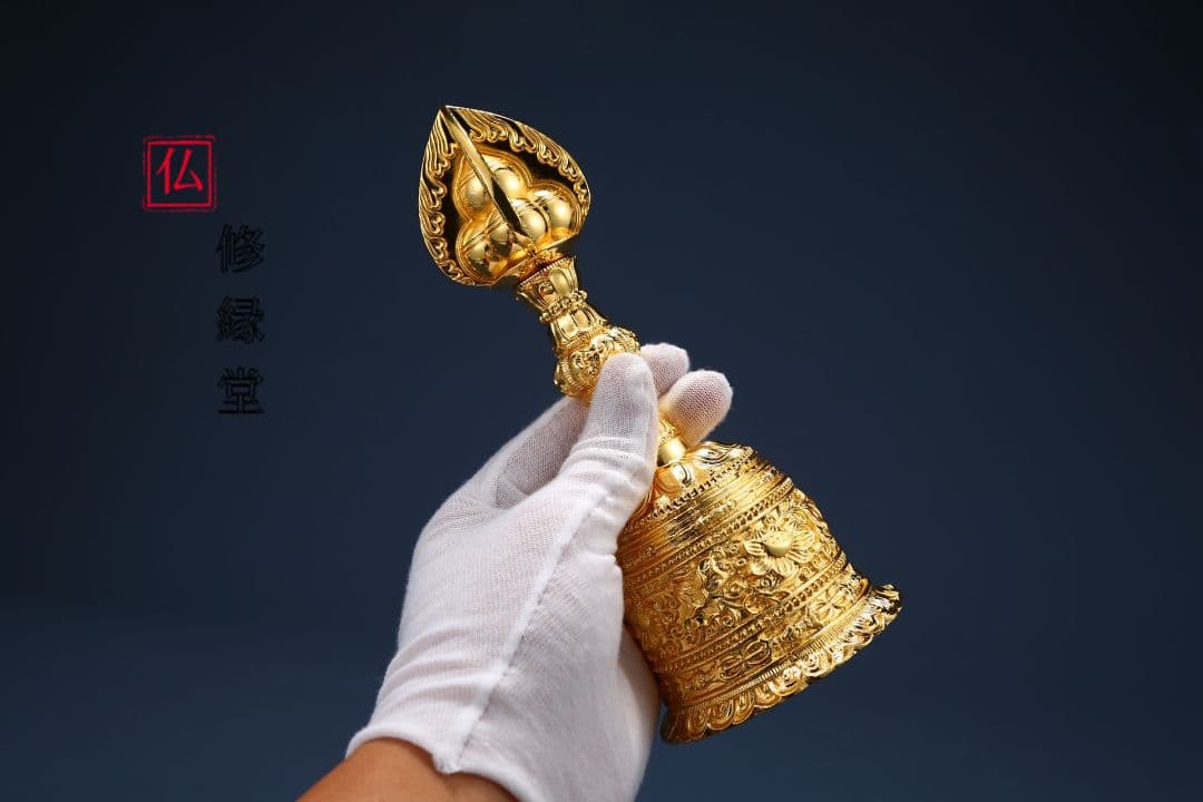 【修縁堂】密教法具 真言宗 法器 炎の宝珠鈴 寺院用仏具