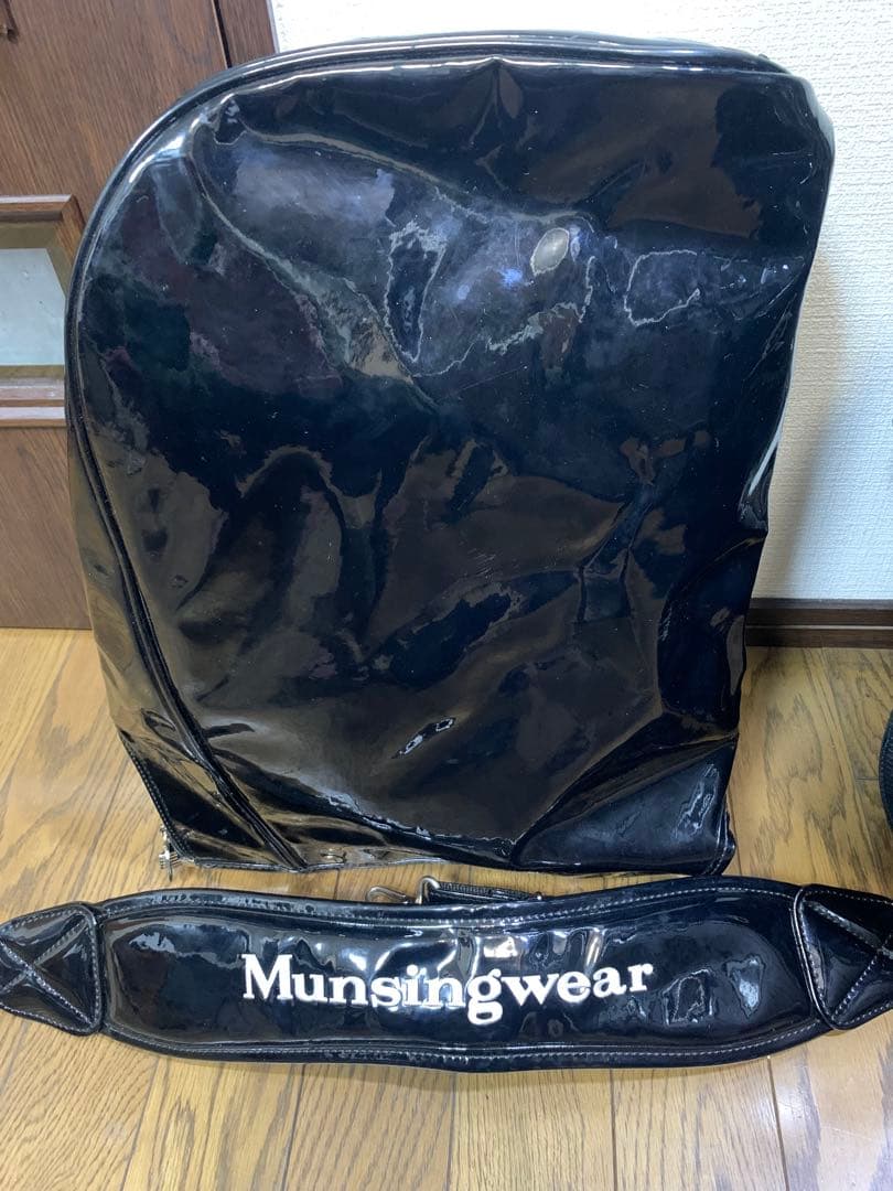 Munsingwear 黒 キャディバッグ　ゴルフバッグ　美品