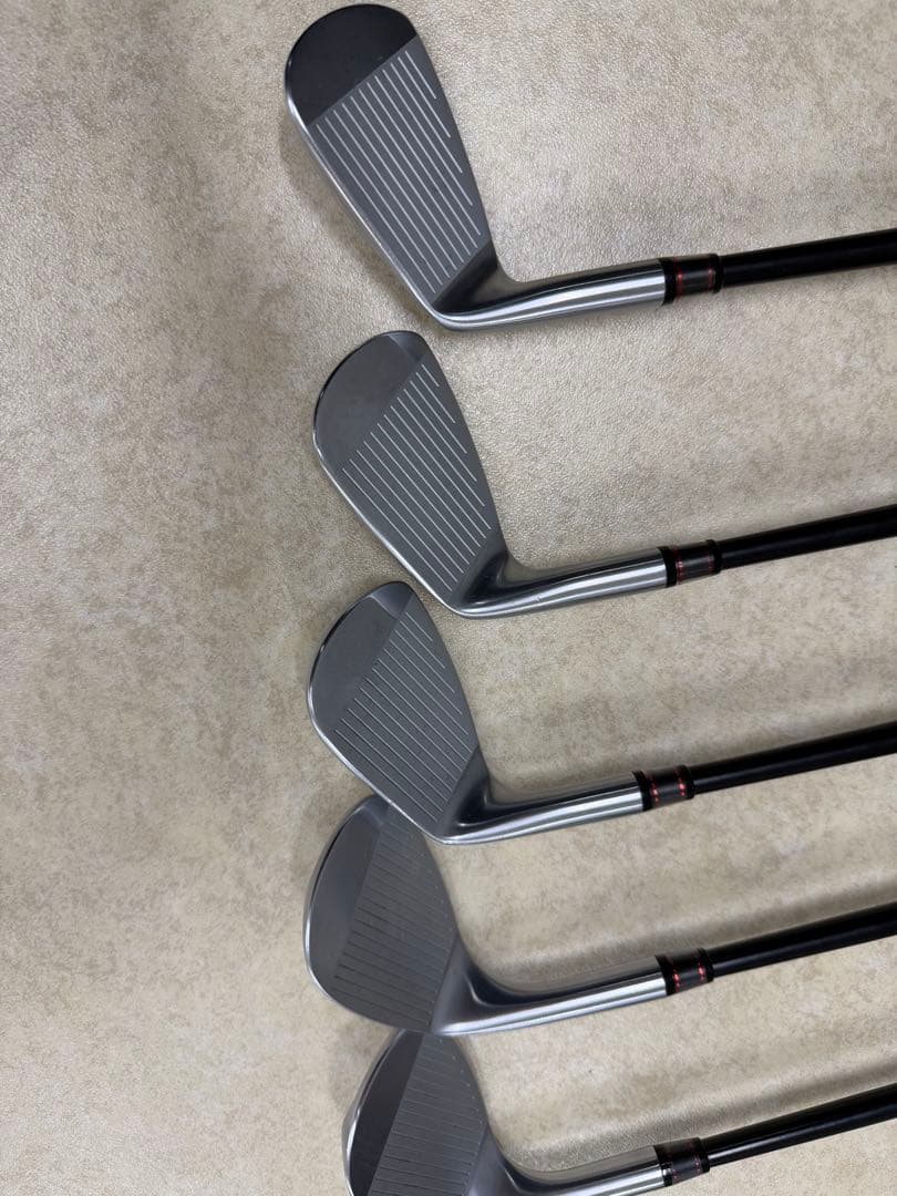 【限定】エポンxブリーフィングコラボアイアン ４ーＰ　５２° ５８° ９本
