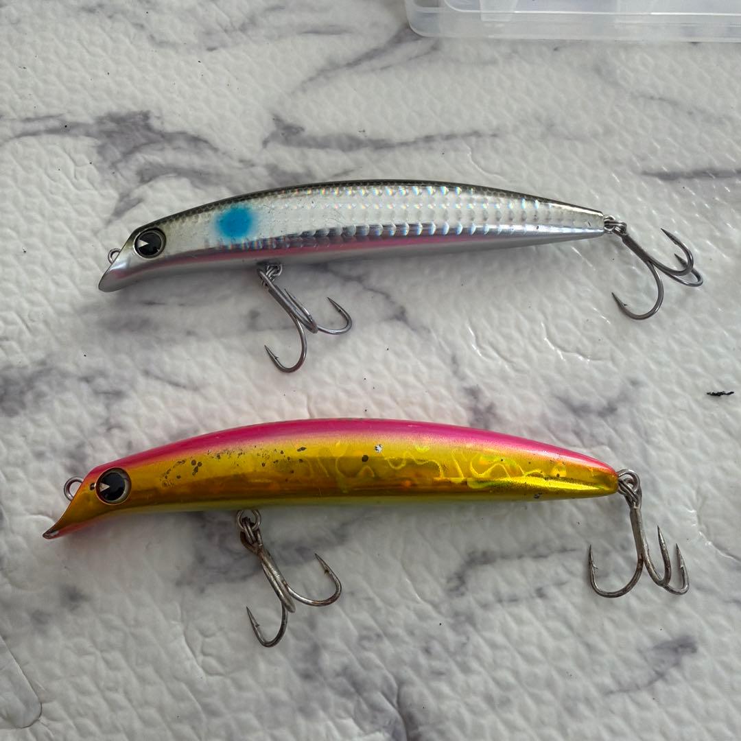 ルアー5個セット 収納ケース付き