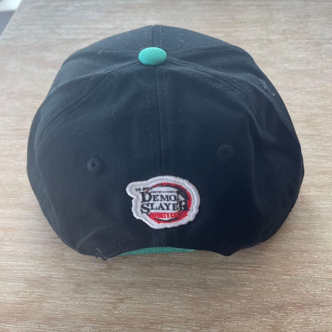 鬼滅の刃×LAドジャース 竈門炭治郎キャップ　ワールドチャンピオンカップ付