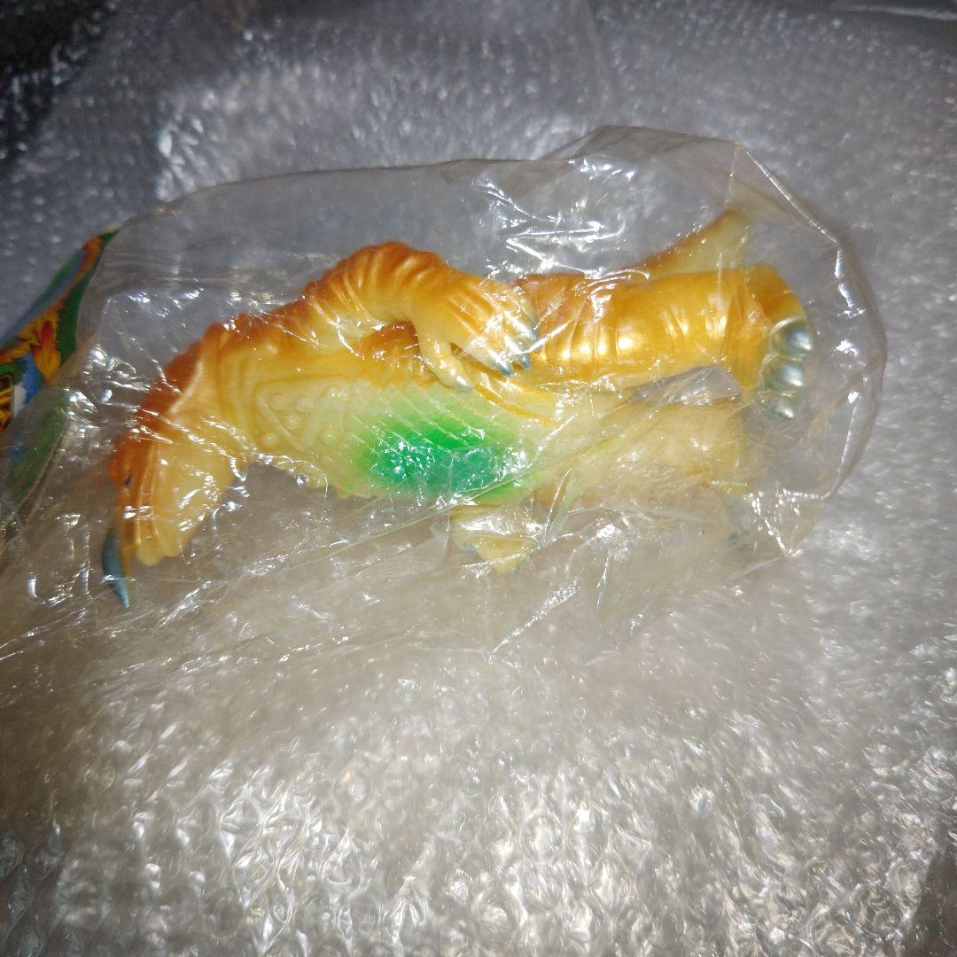 怪獣郷　ウルトラマン　ザラガス　ソフビ　未開封　現状品