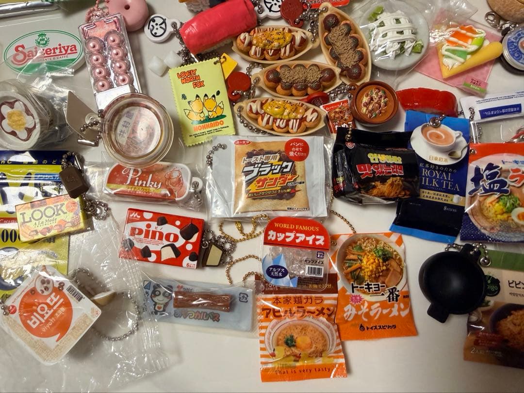 ガチャガチャ　大量まとめ売り　ミニチュア　食べ物