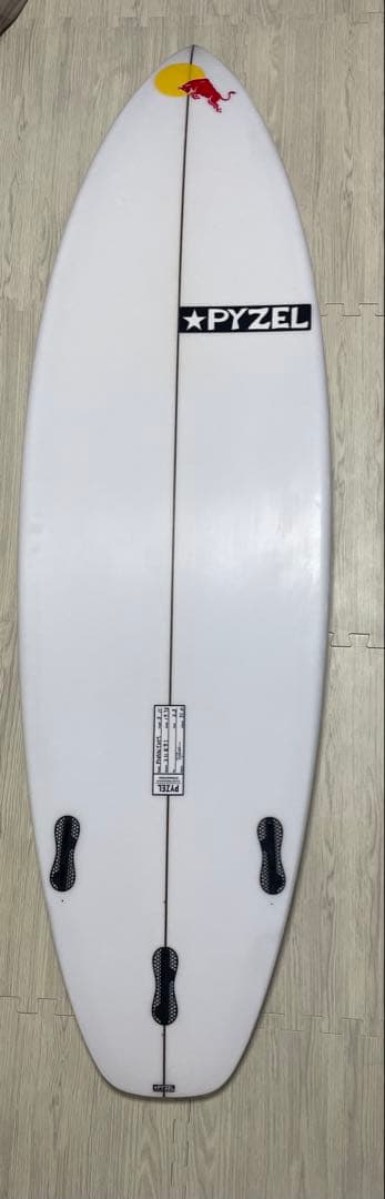 PYZEL Phantom 5‘11 31ℓ