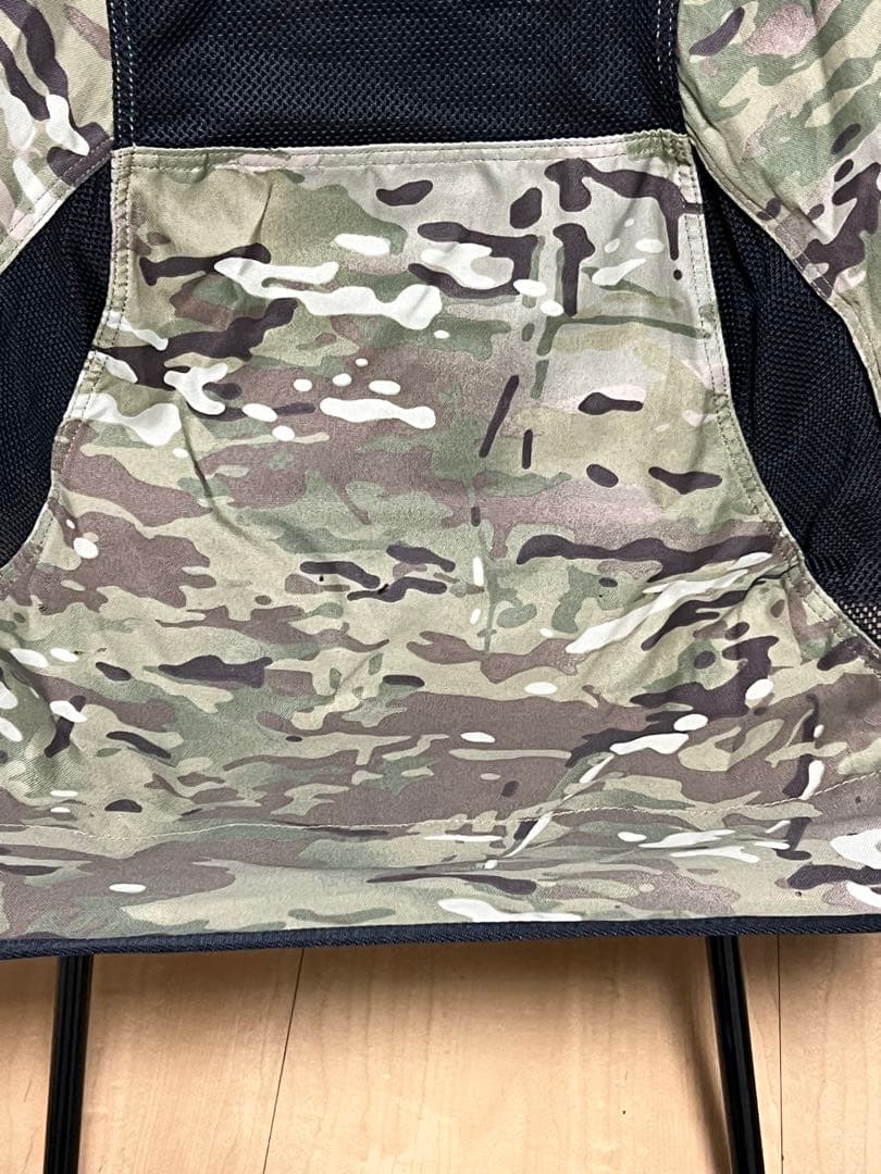 【廃番品】Helinox キャンプチェア　ボトルホルダーのおまけ付き