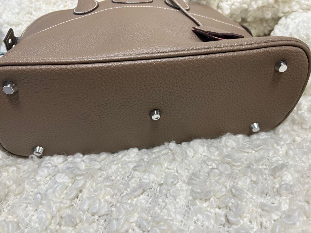 ワケアリ　本革　ノーブランド　エトープ　レディース　ハンドバック