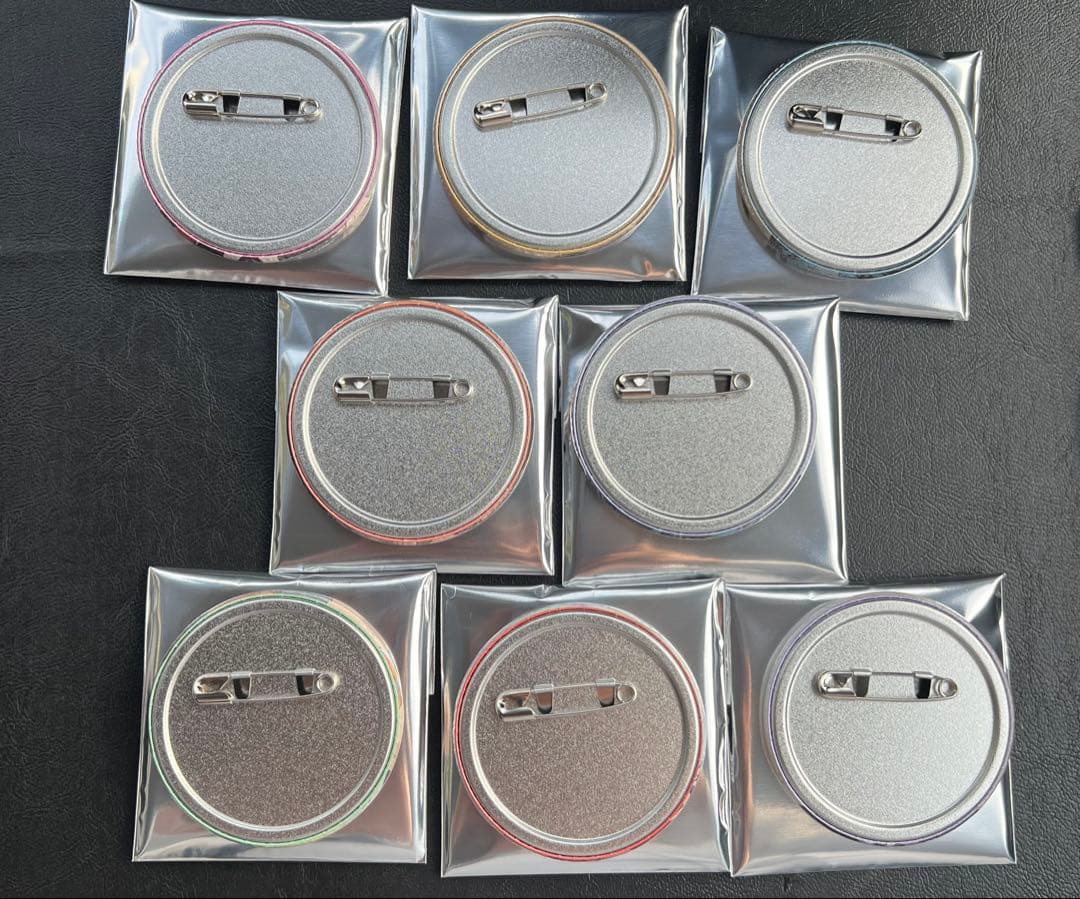 劇場版『涼宮ハルヒの消失』ハルヒがいっぱい缶バッジ　8種セット