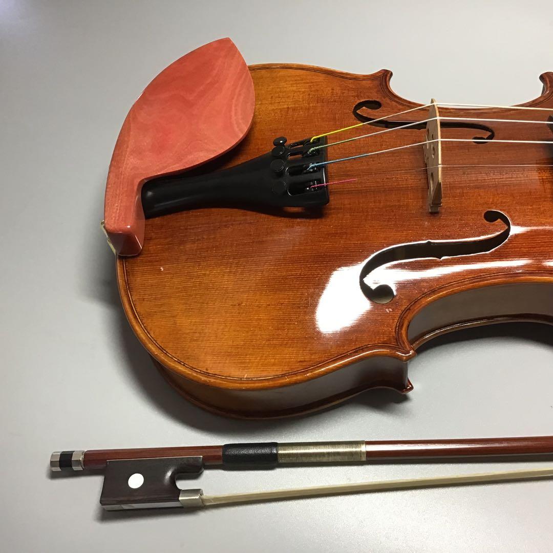 バイオリン顎当てピンクアイボリー　クローソン