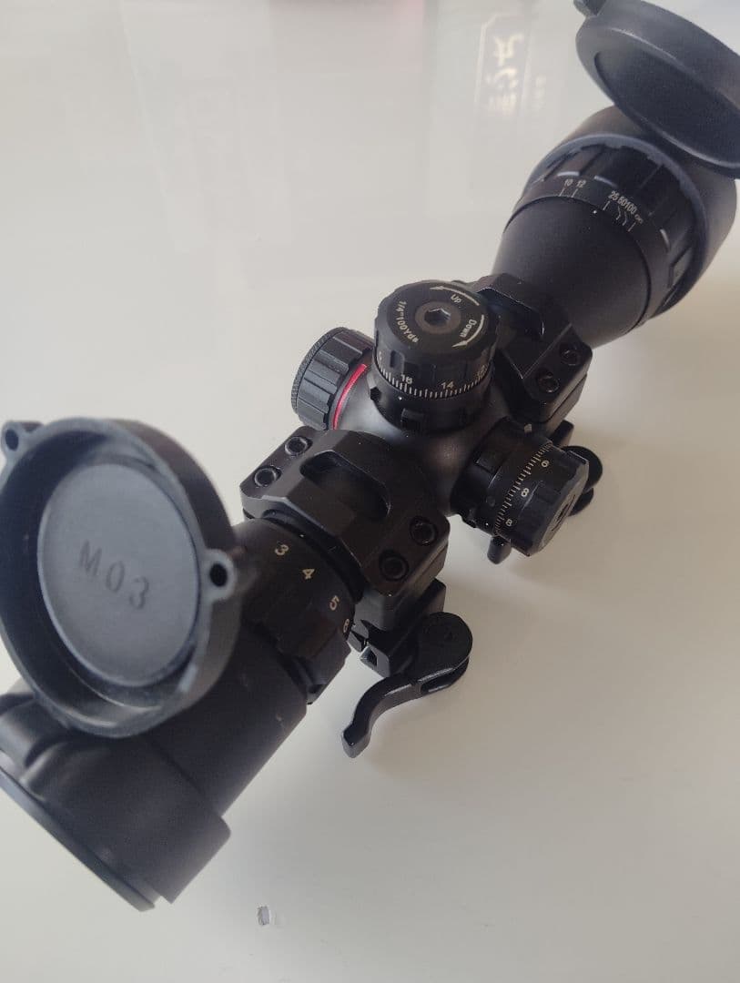 【東京マルイ】　NEW イルミネーテッドショートズームスコープ