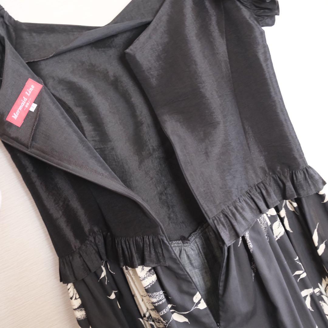 6着セット　美品　フラダンス衣装　フリル　花柄　ブラック　黒　パーティ　ドレス