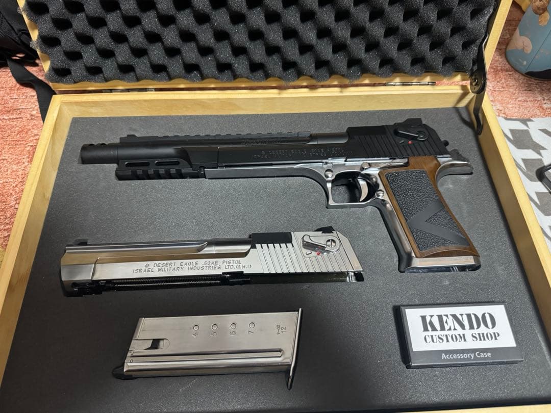 w*a様 ライトニングホーク .50AE 10インチ　バイオハザード　予備マガジ