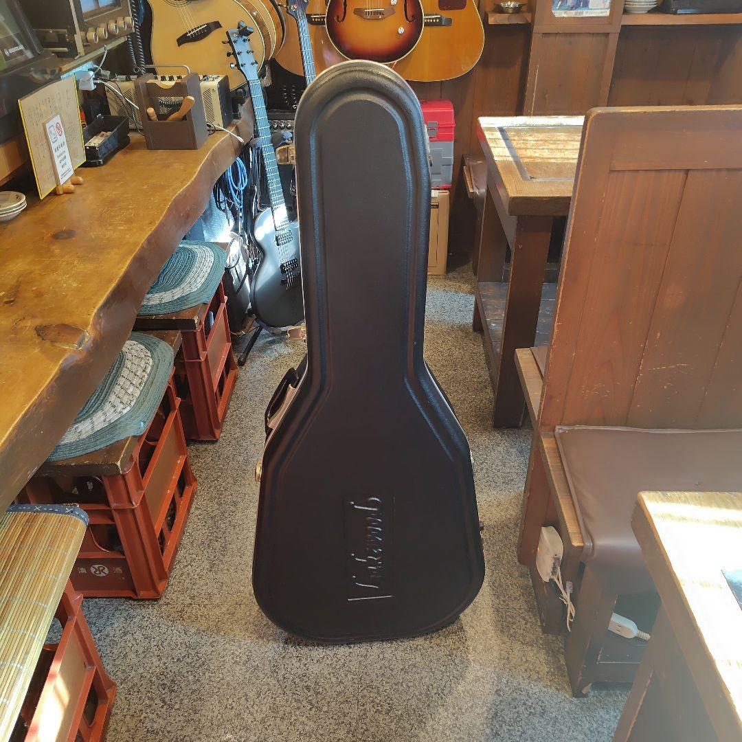 ギター Lakewood M-1