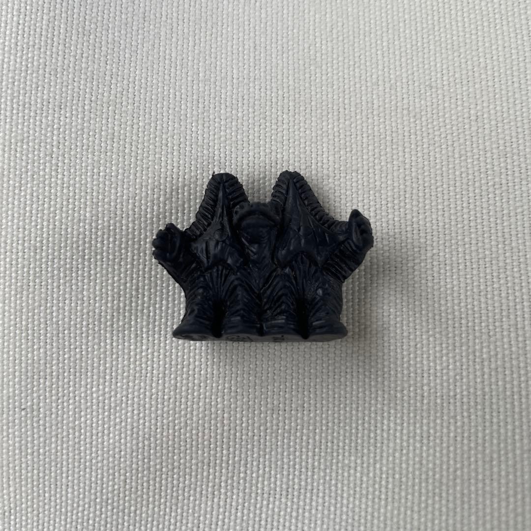 ポピー　ウルトラマン怪獣消しゴム（ベスター）ゴールド