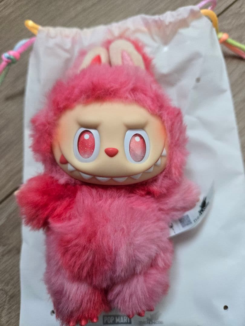 (正規品)新品Labubu Big into Energy ラブブエナジー 3点