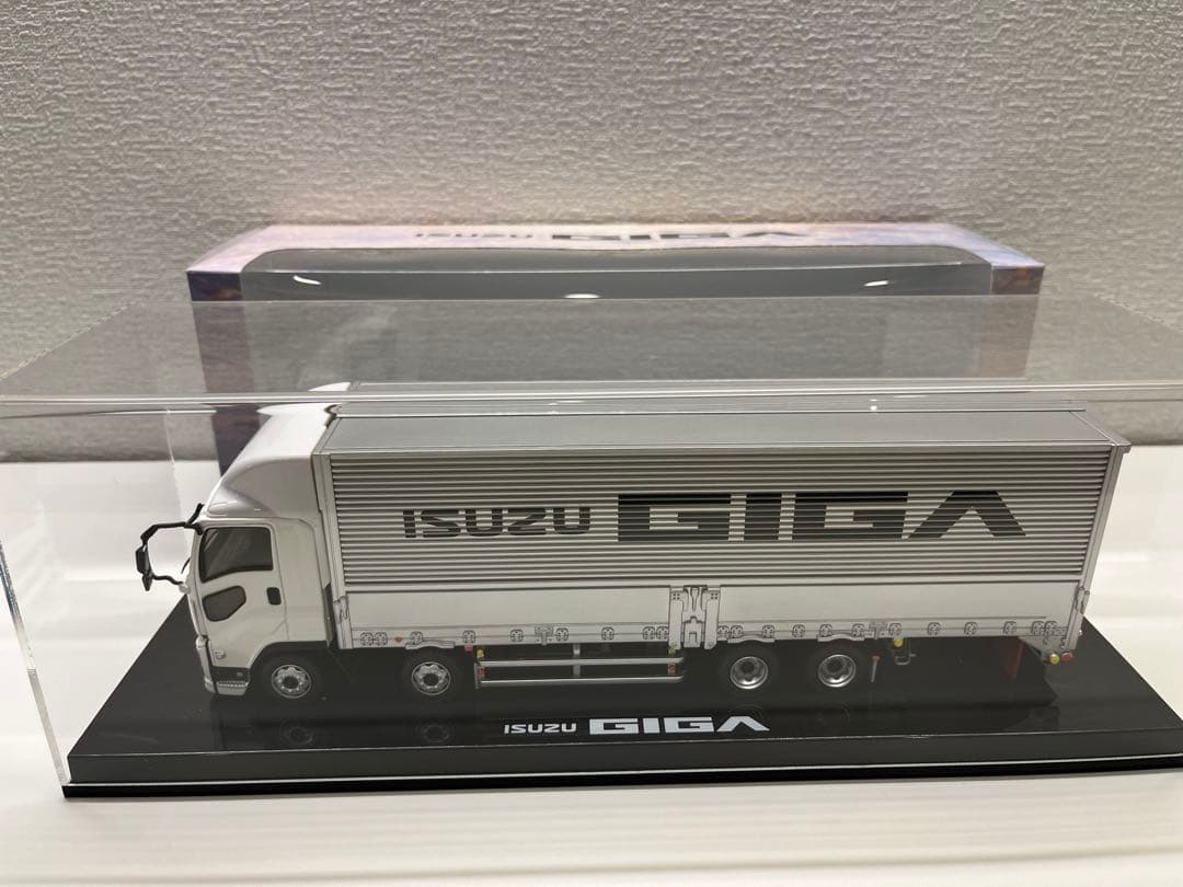 1/43 いすゞ ギガ