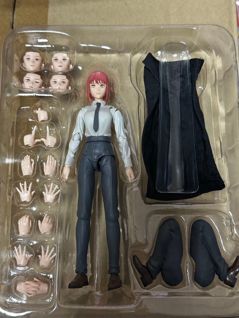 チェンソーマン S.H.Figuarts フィギュアーツ マキマ