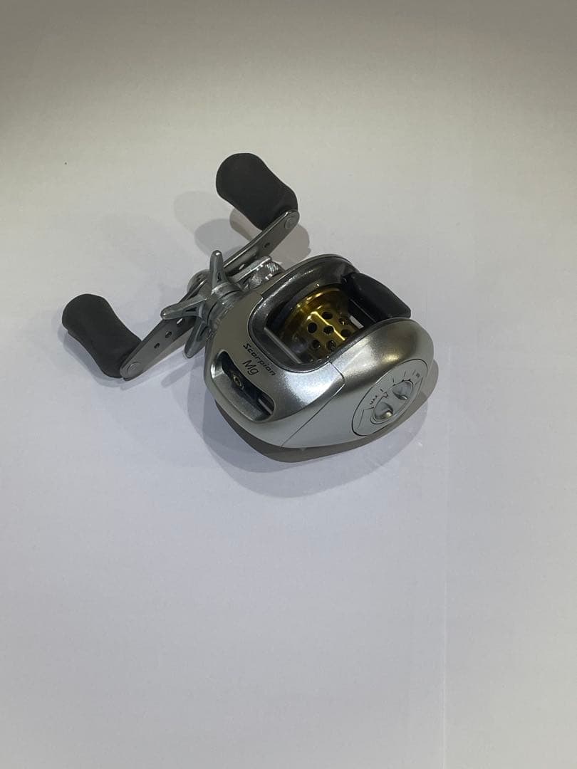 シマノ　SHIMANO Scorpion Mg1000 ベイトリール