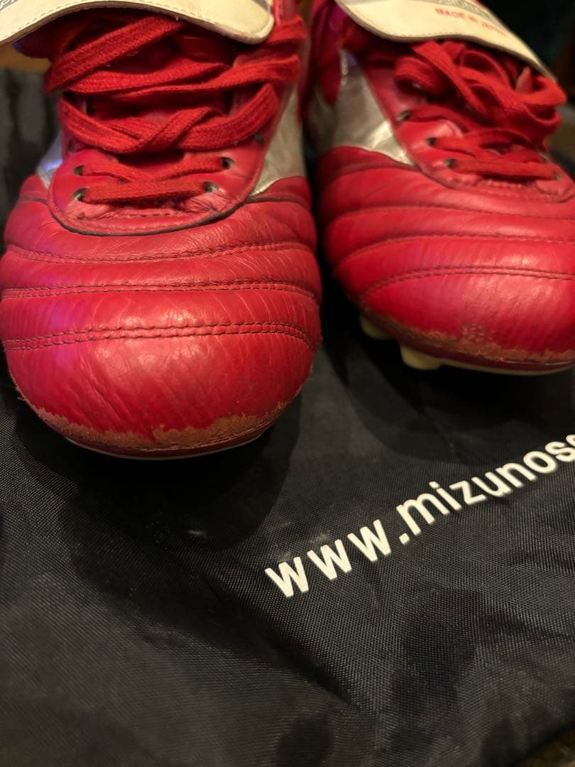 ミズノ モレリア2 サッカースパイク シューズ 南米限定 送料無料 匿名発送