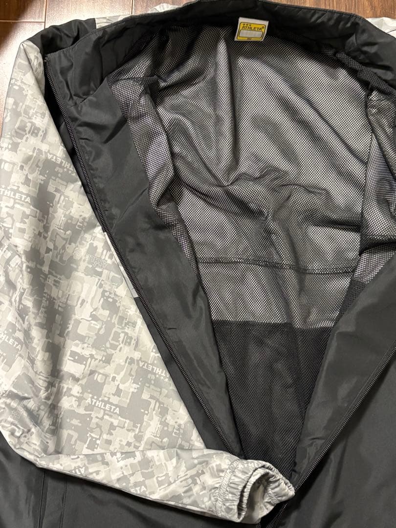 ATHLTA 中綿ジャケット ウインドブレーカー 3点セット