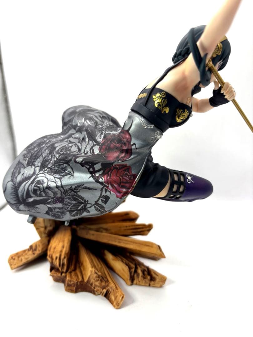 スパイファミリー　ヨルフォージャー　フィギュアリペイント