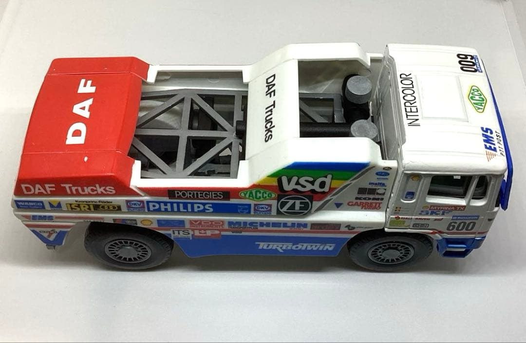 DAF Trucks ターボツイントラックパリダカ '88 ミニカー国内未導入品